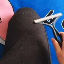 Load image into Gallery viewer, Portable Double-Sided Manual Lint/Pet Hair Remover/Epilator Woolen Sweater Fuzz Shaver in 4 Colors