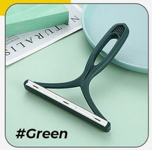 Load image into Gallery viewer, Portable Double-Sided Manual Lint/Pet Hair Remover/Epilator Woolen Sweater Fuzz Shaver in 4 Colors