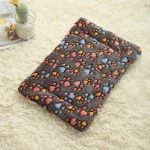 Load image into Gallery viewer, Soft Coral Fleece Thickened Blanket Puppy/Dog Mat For Warm Sleeping in 6 Colors &amp; 4 Sizes
