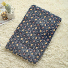 Load image into Gallery viewer, Soft Coral Fleece Thickened Blanket Puppy/Dog Mat For Warm Sleeping in 6 Colors &amp; 4 Sizes
